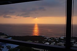 Kona Cliff House