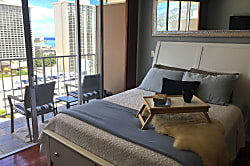 Marine Surf Waikiki-Suite 1809