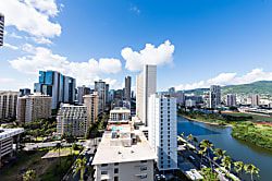 Skyline Island Colony 21st Floor Corner Unit