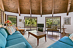 Keiki Leo beach house