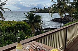 Makena Bay House Oceanfront Retreat