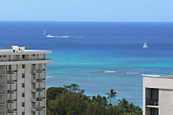 Waikiki Banyan Unit