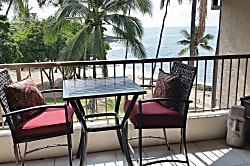 Kona Reef Beachfront Getaway