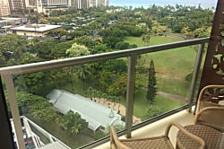 Luana Waikiki 