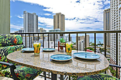 Waikiki Park Heights #1508