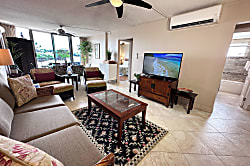 Royal Mauian Remodeled Condo