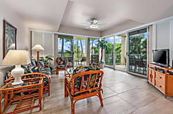 Vista Waikoloa End Unit