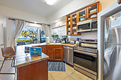 Beach Villas at Kahaluu "Surf and Swim" Condo