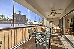 Kona Plaza 2 Bedroom Condo