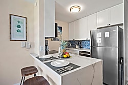 Kauhale Makai Oceanview Condo