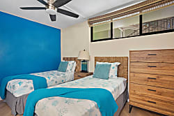 Kauhale Makai Oceanview Condo