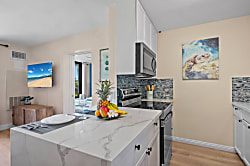 Kauhale Makai Oceanview Condo