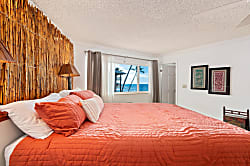 Kona Reef Oceanfront Retreat 3BR