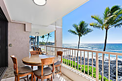 Kona Reef Oceanfront Retreat 3BR