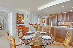 The Whaler 707 - Luxurious Oceanview Suite