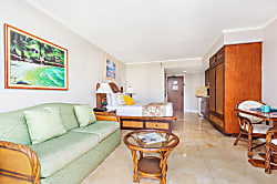 Luana Waikiki Hotel Studio 8th Floor