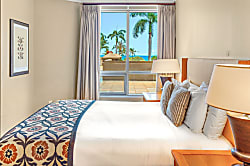 Honua Kai Resort Hokulani 225