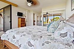 Country Club Villas Unit 140