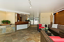 Diamond Head Beach Hotel 801