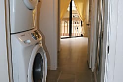 Royal Kahili Unit A-306