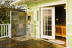 Peace of Paradise Oceanfront 