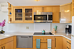 Ilikai Collection #1341