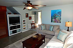 Kona Surf Racquet Club Townhouse 1