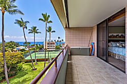 White Sands Village Condo - Top Floor Ocean Views