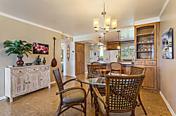 White Sands Village Condo - Top Floor Ocean Views