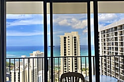 Waikiki Banyan Ocean Deluxe Co