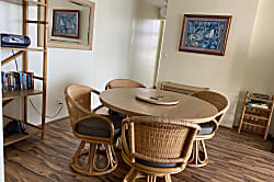 Waikiki Banyan Ocean Deluxe Co