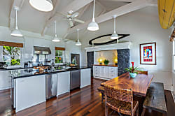 Hale Aloha Beachfront Estate 