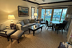 Waipouli Beach Resort F-204