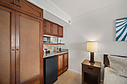 Islander on the Beach #348