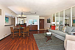 Waikiki Beach Tower #1804