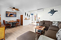 Kona Surf & Racket Club Townhouse 3