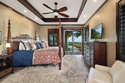 Waiulaula Ridge UV327 