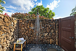 Waiulaula Ridge UV327 