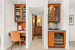 Waikiki Shore Waikiki Shore #1302