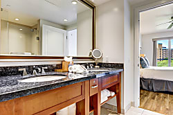 Honua Kai  Konea 642