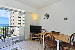 Waikiki Park Heights #1511