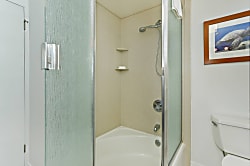 Waikiki Shore Waikiki Shore #1110