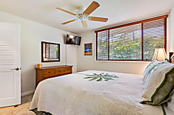 Country Club Villas 302