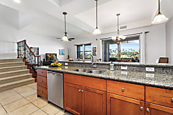 Mauna Lani Fairways 903