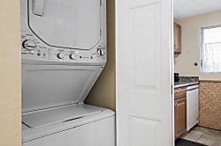 Surf and Racquet Townhouse 52