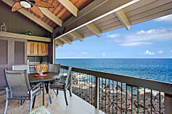 Kanaloa at Kona Oceanview Condo