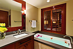 Beach Villas at Ko Olina B-702