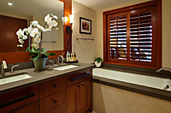 Beach Villas at Ko Olina Ocean Tower 801