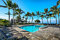 Royal Sea Cliff Resort