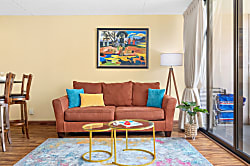 Waikiki Banyan 1910 T2